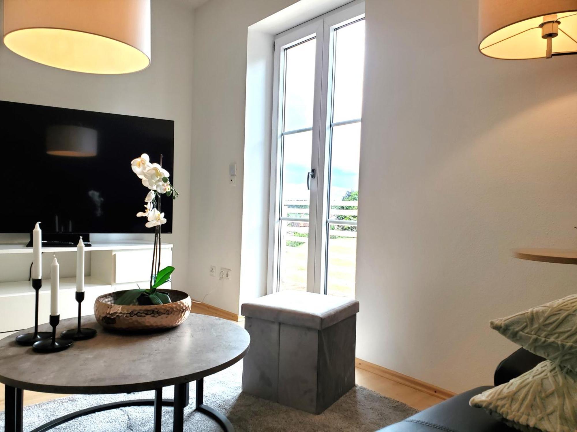 Apartment Chalet Am Schloss Kaltenberg Nahe Ammersee Geltendorf Eksteriør bilde