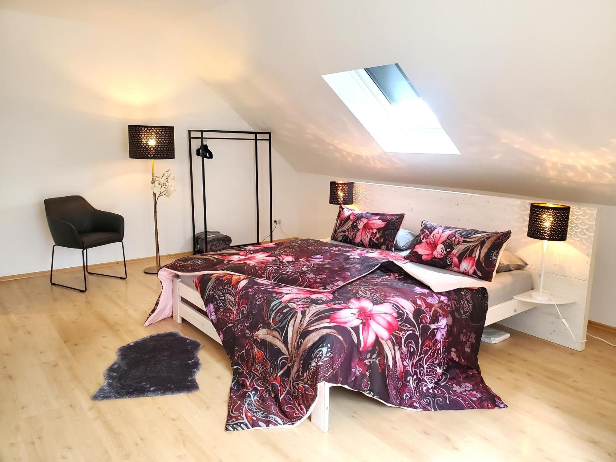 Apartment Chalet Am Schloss Kaltenberg Nahe Ammersee Geltendorf Eksteriør bilde