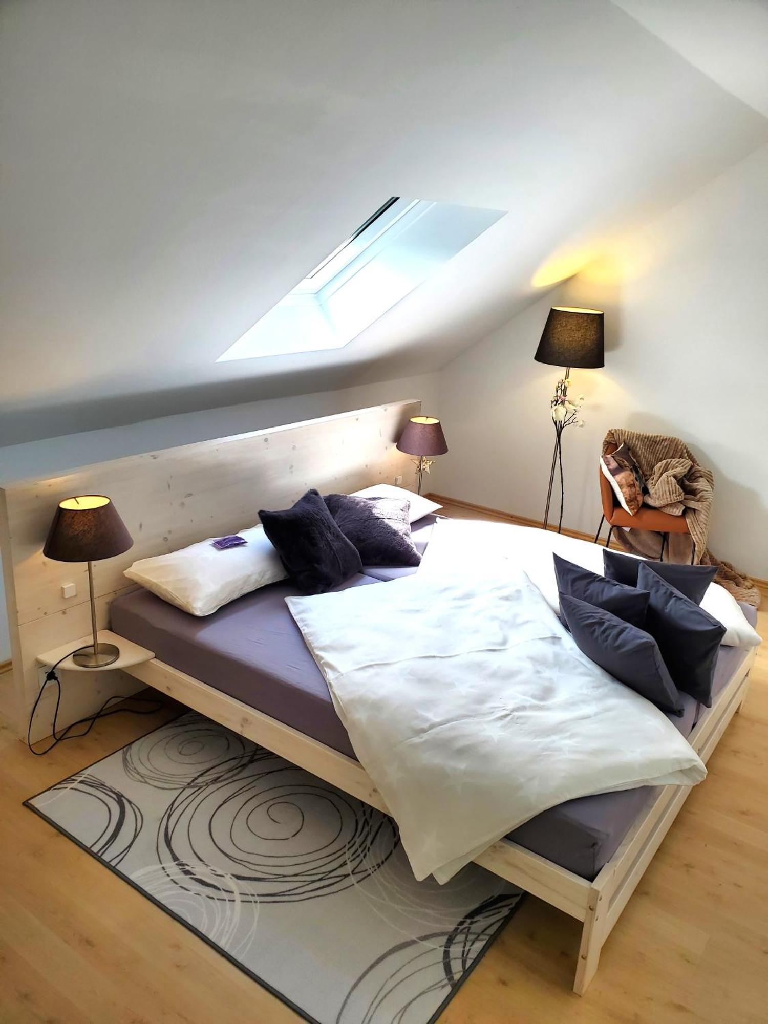 Apartment Chalet Am Schloss Kaltenberg Nahe Ammersee Geltendorf Eksteriør bilde